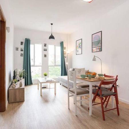 City Breaks In Malaga Downtown Apartment Ngoại thất bức ảnh